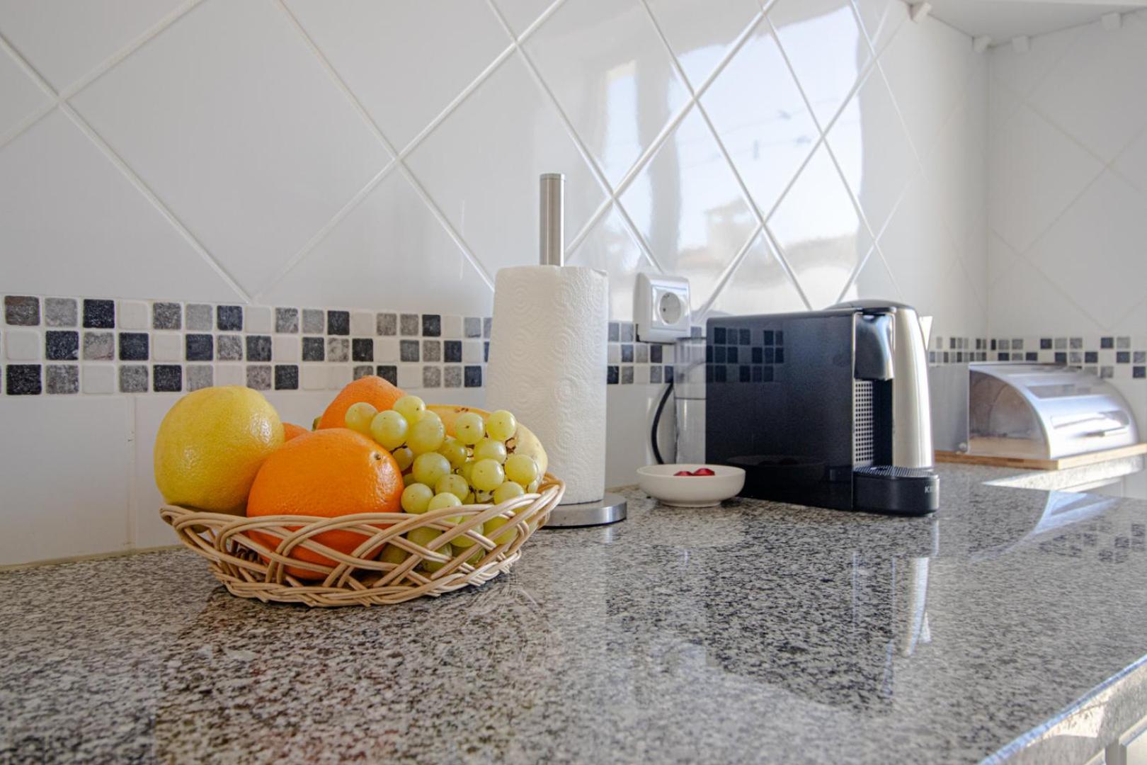 Apartmán Old Town 2Br 50M Ocean W/ Ac Wi-Fi Parking Terrace Albufeira Exteriér fotografie